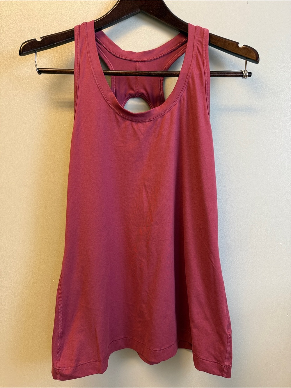 Athleta tank berry Medium racerback
